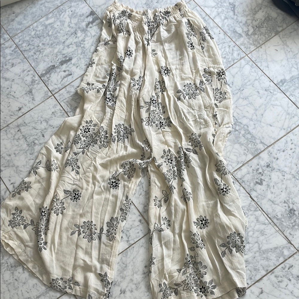 Urban Outfitters Cream Wide Leg Pants with Black Floral Print